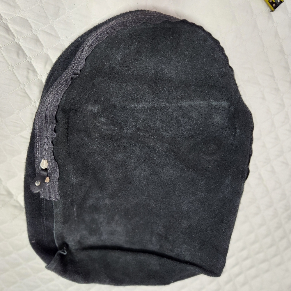 Men's Roots Pebbled Leather Backpack - Picture 9 of 15